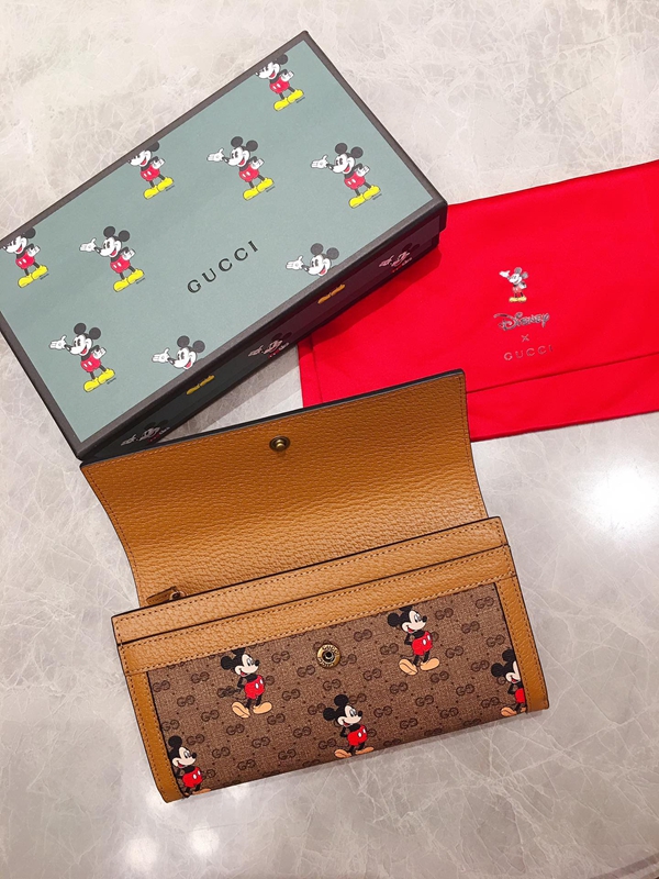グッチ財布 レプリカ側面デザイン